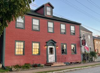 Bailey House Bed and Breakfast - Annapolis Royal - 0