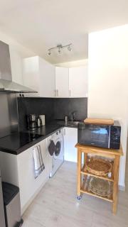 Studio with Terrace, Swimming Pool and Tennis - Niza - 6