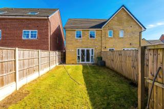 New D'Lux 3 bedrooms Sleeps 9 - Driveway - Speke Anfield Liverpool Halewood L24 - 2,5 Bathrooms, Fully Equipped Home - - 8