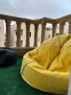 Cozy Furnished Studio with Terrace - 0
