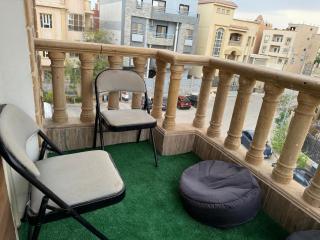 Cozy Furnished Studio with Terrace - 3