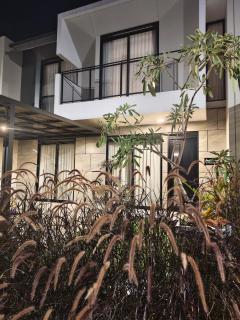 Josh House KBP Villa - Bandung - 2