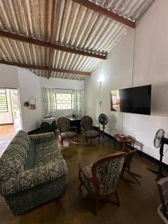 Las Reinas House Rental - Inírida - 3