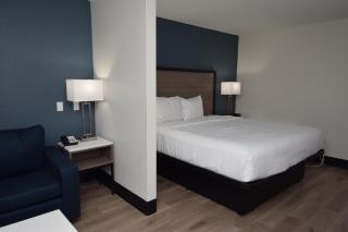 Baymont by Wyndham Batavia - Darien Lake - Byron - 4