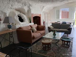 Maison troglodytique au coeur des Châteaux de la Loire - Le Cerisier Perché - Luynes - 6