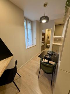 Calme & Élégance Studio de Charme proche Centre - Aix-les-Bains - 6