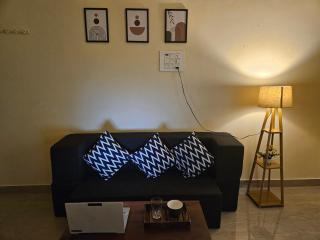 Fully furnished 1 BHK home with AC - Toranagallu - 3