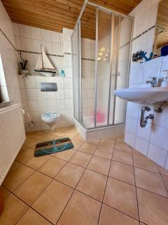 Juwel von Koserow! Ferienwohnung mit Terrasse und kleinem Garten - Koserow - 8