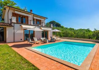 Villa con Piscina immersa nel Verde - Montecarlo - Horizonte Selections - Montecarlo - 2