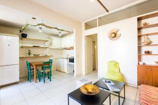 Mouries House, walking distance to beach! - 7