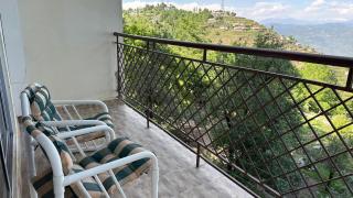 Luxury Apartment with Balcony - Bhurban - 6