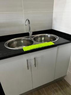 Island Guest House - Praia - 9