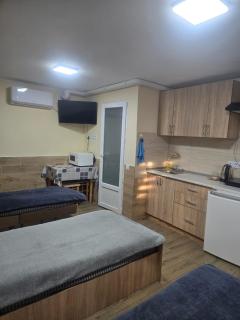 Petite Chambre - Velyatyn - 8