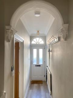 3-bed Victorian Townhouse, Sleeps 6, Garden, Free Parking - Kendal - 9