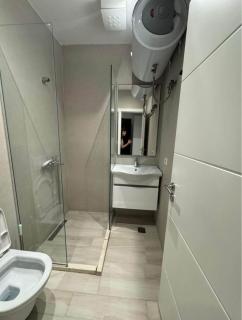 Modern Stay in CIty Center - Tirana - 3