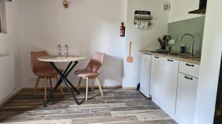 La Maison Rose Bertignat - 4