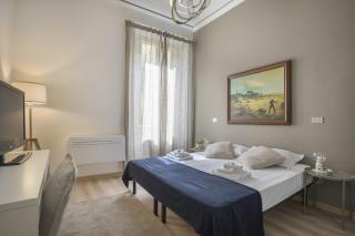 Charming Apartment in the Heart of Florence - Florence - 4