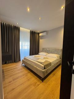 Serin Apartment Tirana Centre - Tirana - 9