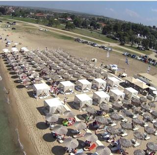 "2steps from the BEACH" - Nea Iraklia - 7