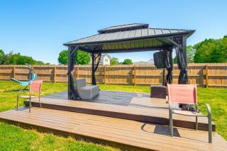 Richmond Area Home with Game Room and Patio! - 8