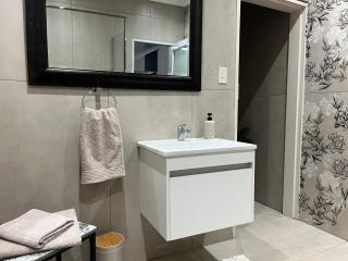 L&C Cottage - Klerksdorp - 1