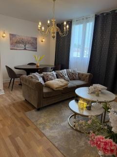 Beautiful and modern apartment close to Paris - Villeneuve-la-Garenne - 0