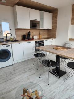 Le Roof Top du Port, Nouveau, Bbq Duplex Clim Parking - Gruissan - 4