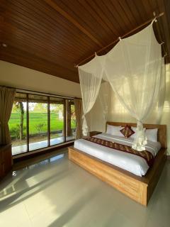 Villa Hening Suite Ubud - Ubud - 9