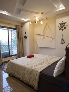 Cruise Themed Luxury 1BHK with City Views Balcony - Rawalpindi - 9