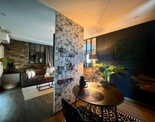 "Studio LM", plein centre ville, parking privé - 9