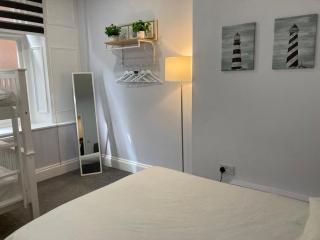 Sunny Side Apartment Swanage town centre - 6