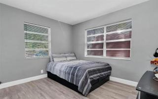 Peaceful Vibes Retreat - Pompano Beach - 1