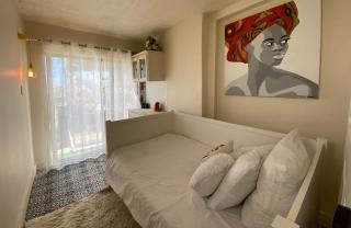 Villa Paradiso, Luxurious 8-Unit Escape in Bakoven, Camps Bay ! - 1