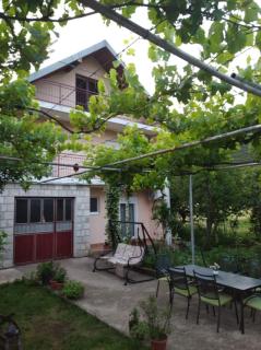 Apartmani Vujović - Mir i Sunce - Ivišovo Greblje - 1