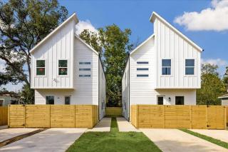 Hidden Haven HTX Unit A - Houston - 9