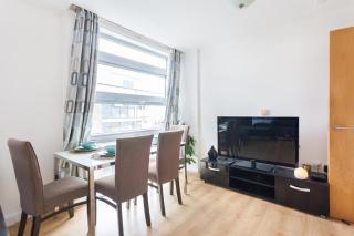 Central Stays 2 Bed Entire Apartment - Londra - 2
