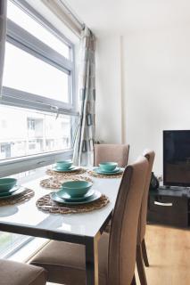 Central Stays 2 Bed Entire Apartment - Londra - 3
