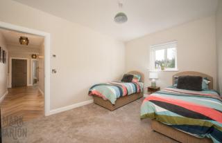 BridShu Den New build Townhouse - 6