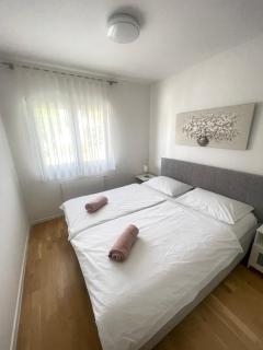 Lucky Place Apartment - Žumberačka with Free Private Parking - Zagreb - 9
