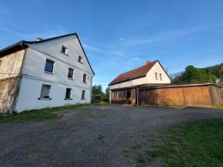 U koníků - - 9
