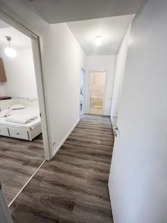 Golden Lake Escape - Bucarest - 5