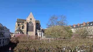 KnP Voltaire Tours - Tours - 0