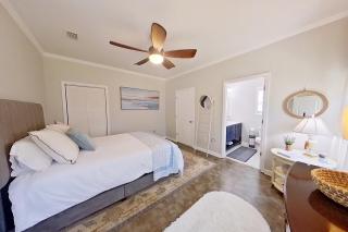Bella's Charming Cottage - 2