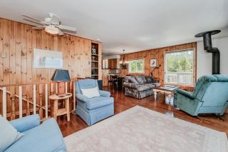 Stonehenge Tobermory - Rustic Retreat - Miller Lake - 7