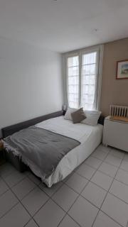 KnP Voltaire Tours - Tours - 1