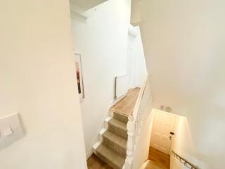 Wembley Stadium Area Maisonette, by Edens - Preston - 7