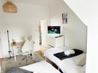 Wembley Stadium Area Maisonette, by Edens - Preston - 0