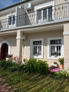 Garden Villa Guni - Krujë - 7