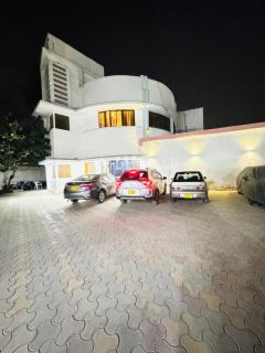 The Lodge Inn - Karachi - 0