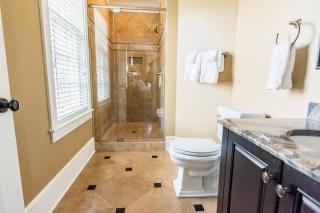 1 Mile to Omni Homestead w/ 5 suites + Gameroom - Hot Springs - 8